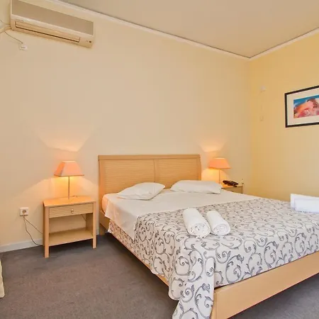 Hotell Ionion Star