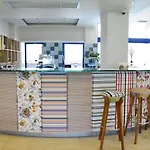 艾昂尼昂之星酒店 Lefkáda